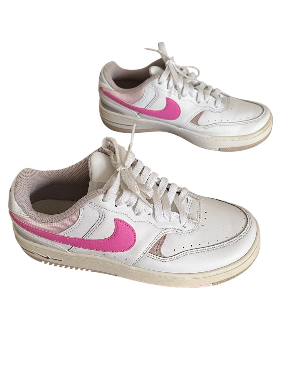 Nike Gamma Force Sneakers - White & Pink Chunky Low Tops Size 8.5